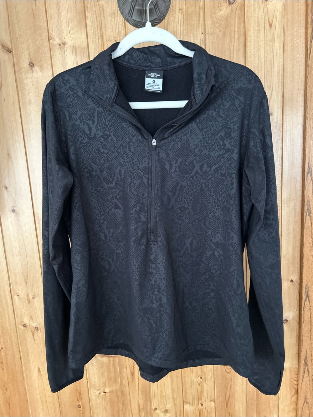 Women’s Nike Dri-Fit Halfzip Black Snakeskin Size XL